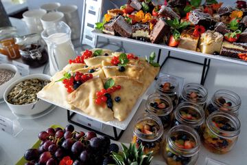Breakfast buffet