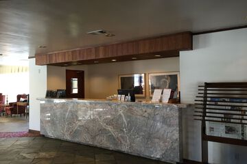 Hotel Interior 11 of 33
