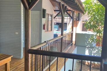 Photo 46