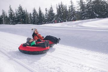Snow tubing