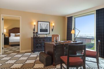 In-room business center