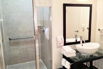 Room 20 of 39