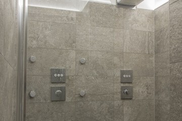 Vichy shower