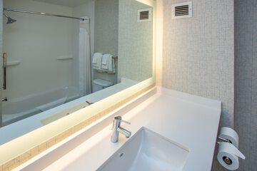 Room 47 of 135