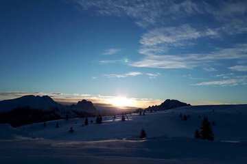 Snow and ski sports
