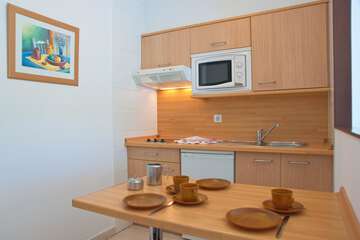 Private kitchenette