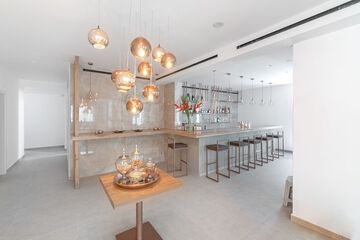 Snack bar
