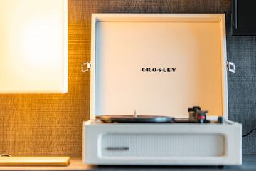 Room amenity