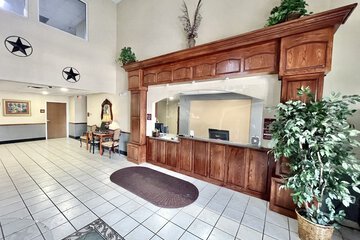 Check-in/check-out kiosk