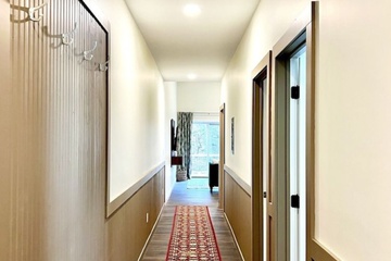 hotel_rooms