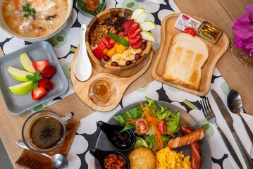 Breakfast meal
