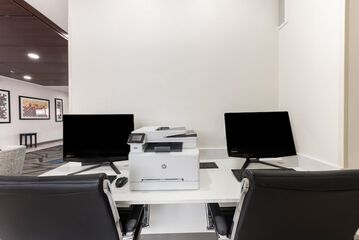 Business Center 54 of 55