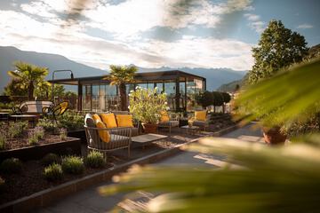 Sundeck