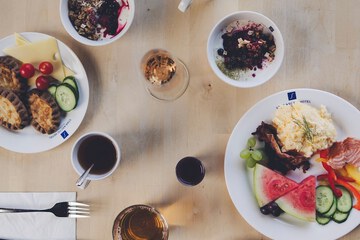Breakfast buffet