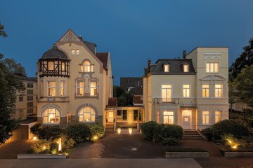 Front of property - evening/night