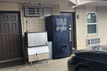 Vending machine