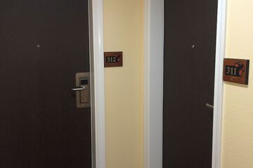 Ballroom/Hall 67 of 71