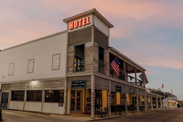 Hotel Whiskey in Pass Christian