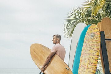 Surfing/boogie boarding