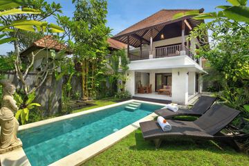 Private pool