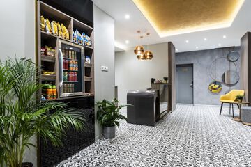 Snack bar