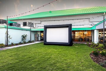 Entertainment 90 of 95