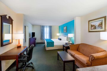 Howard Johnson by Wyndham Houma