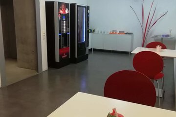 Snack bar