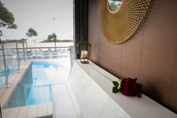 Poolside bar