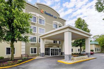 Comfort Inn North / Polaris