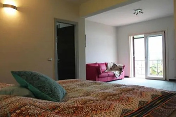 guest_rooms