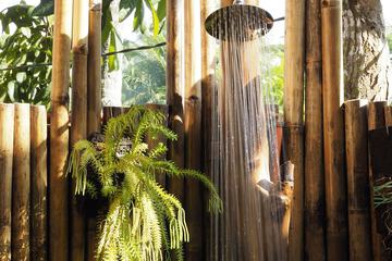 Bathroom shower