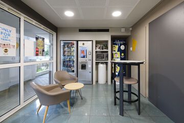 Vending machine