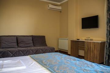 guest_rooms