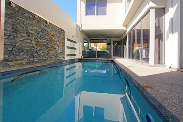 Photo 33