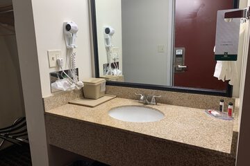 Bathroom sink