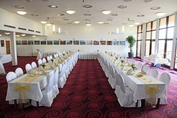 Indoor wedding