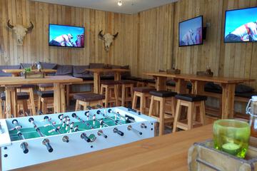 Sports bar