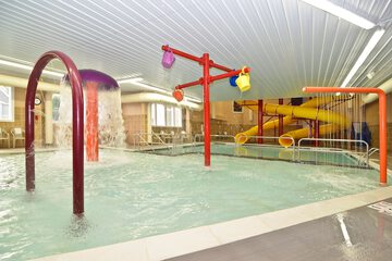 Pool 4 of 65