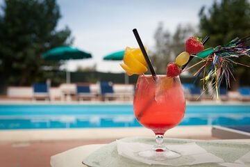 Poolside bar