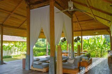 Hotel Interior or Public Areas