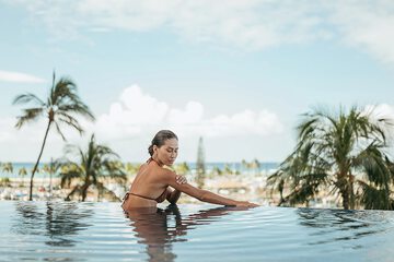 Infinity pool