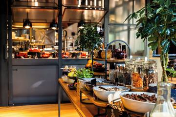 Breakfast buffet