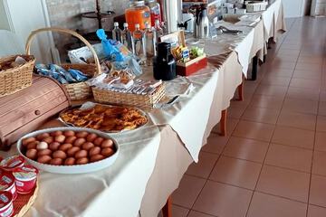 Breakfast buffet