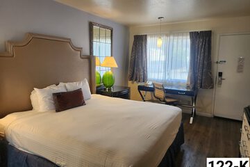 Sands Inn & Suites