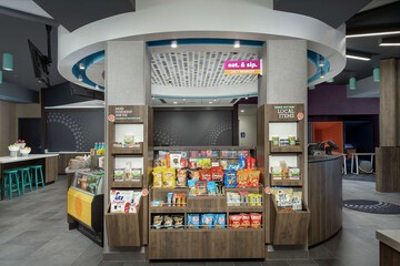 Snack bar