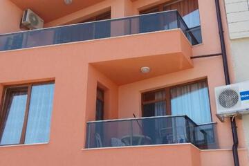 Photo 32