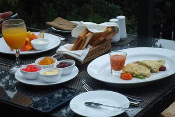 Breakfast meal