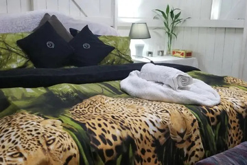 guest_rooms