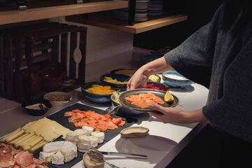 Breakfast buffet